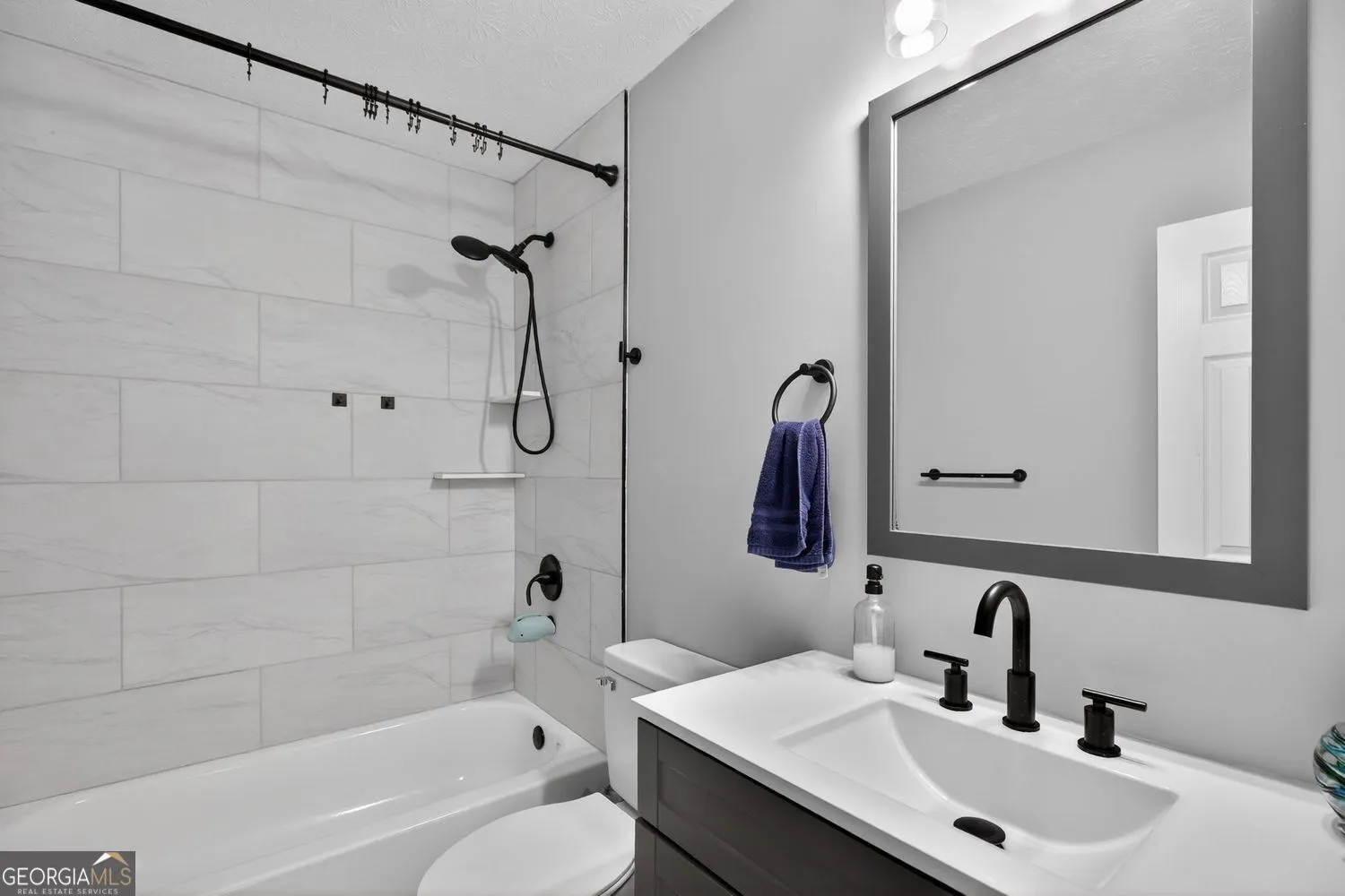 28 Stone Edge Dr — photo 7 of 29