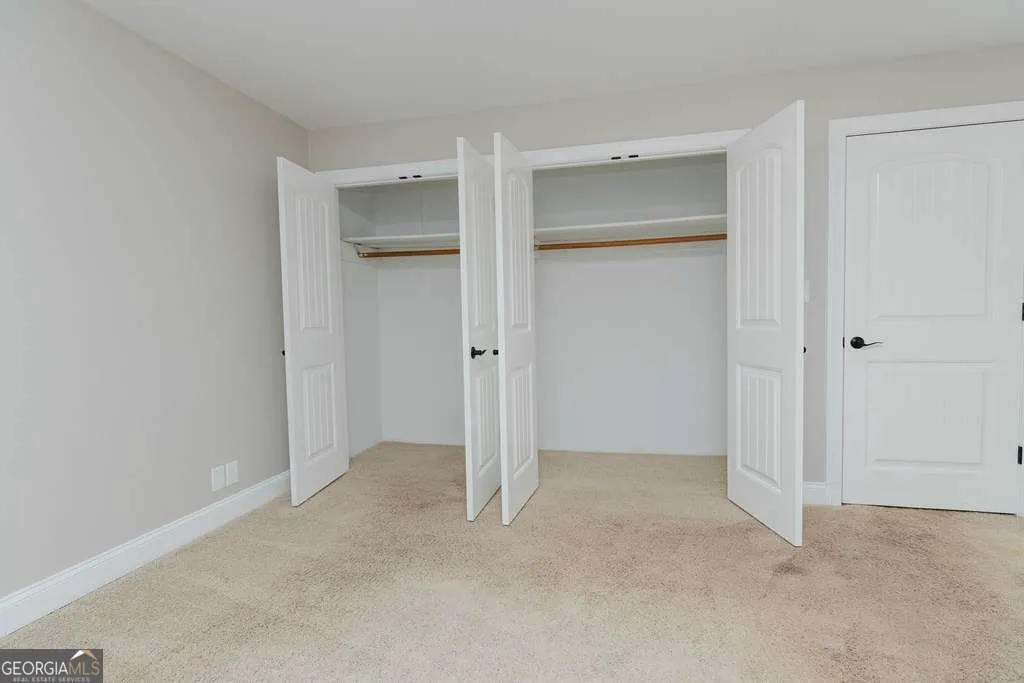 190 Fairlawn Dr — photo 53 of 103