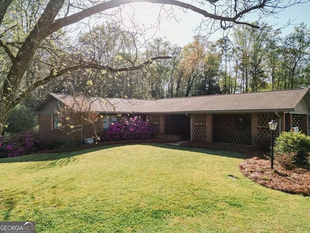 190 Fairlawn Dr — photo 38 of 103