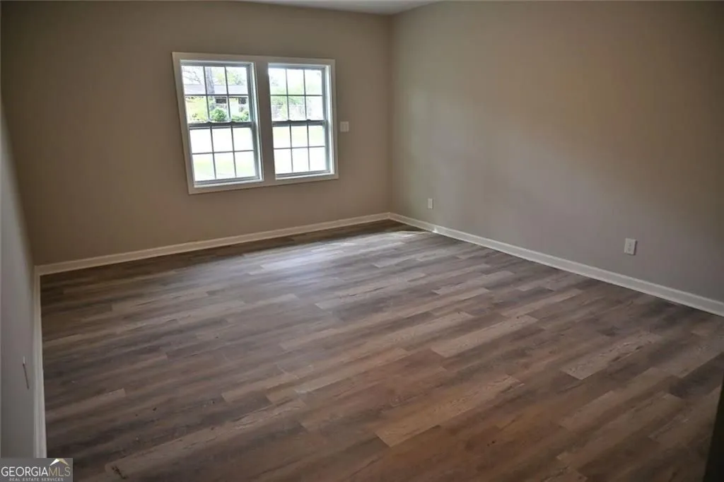 311 Thomas Dorsey Dr — photo 9 of 27