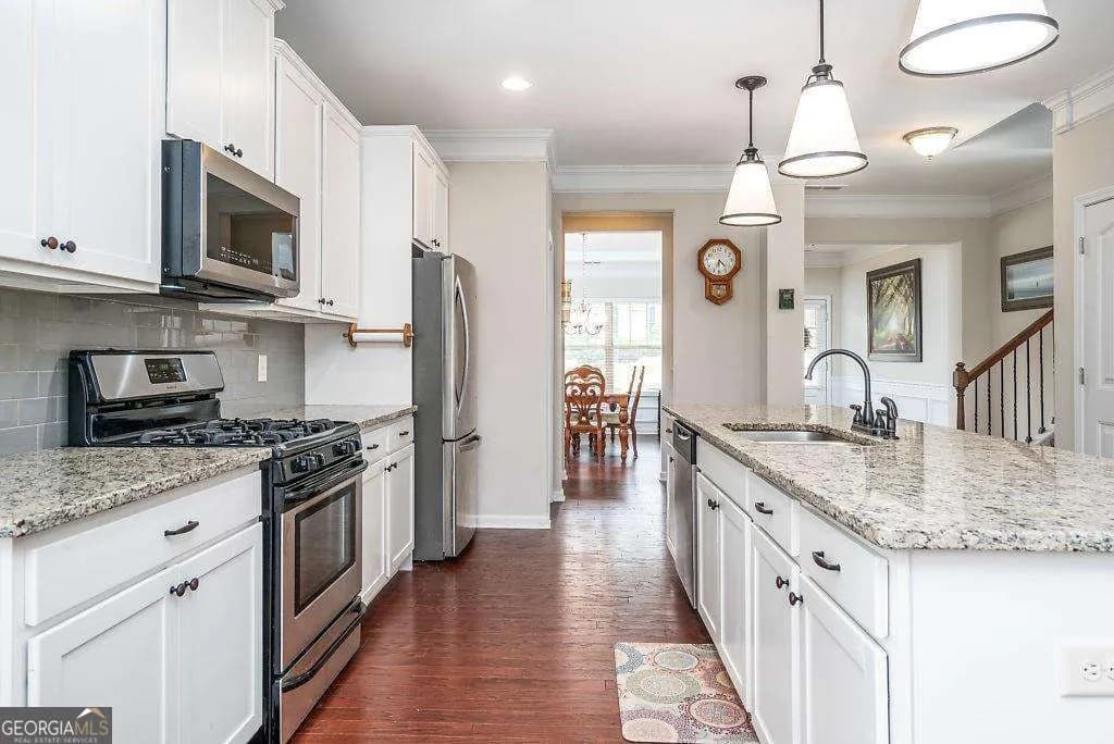 49 Berkford Cir — photo 8 of 44