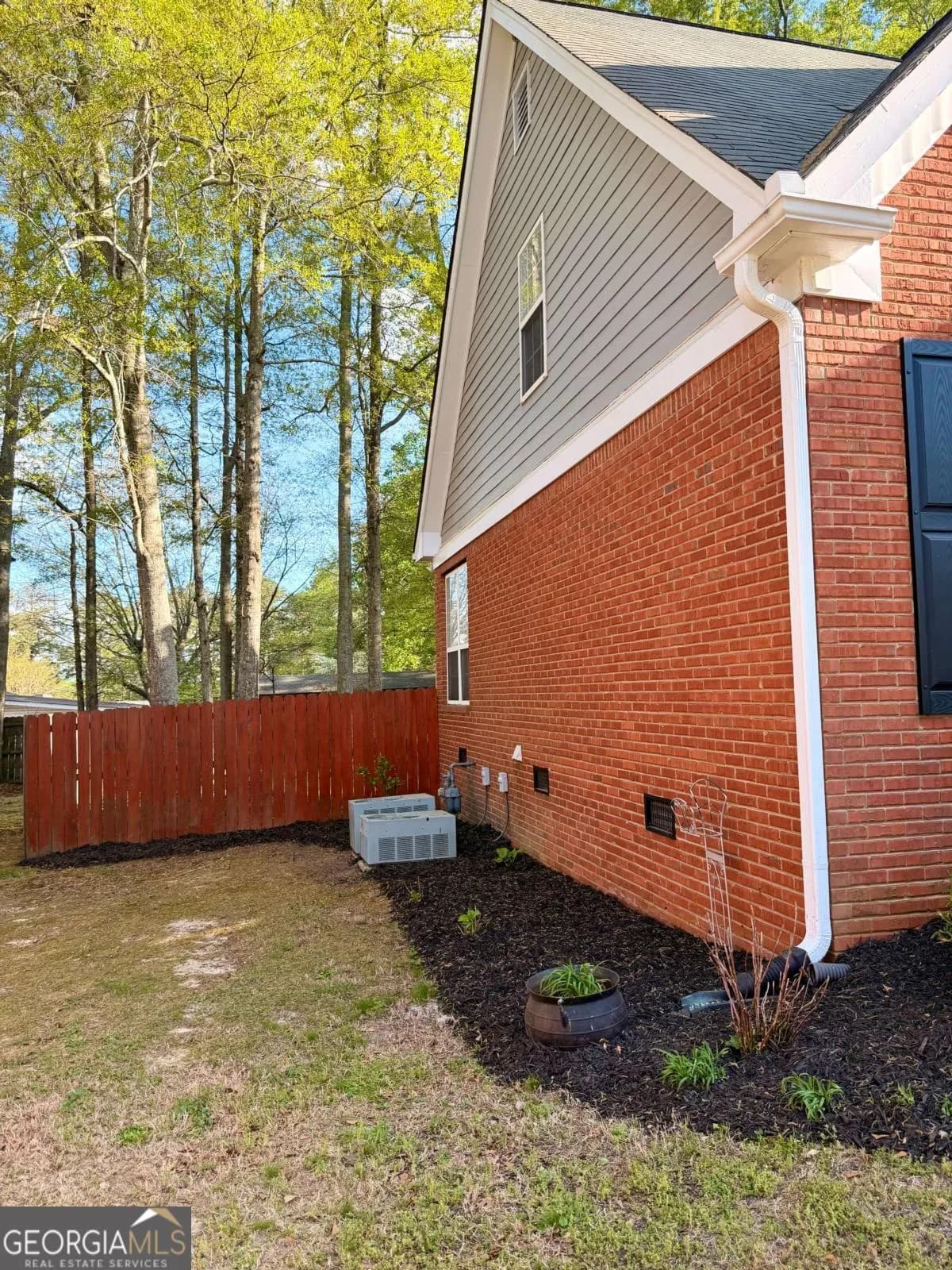 6728 Oakhurst Ct — photo 34 of 45