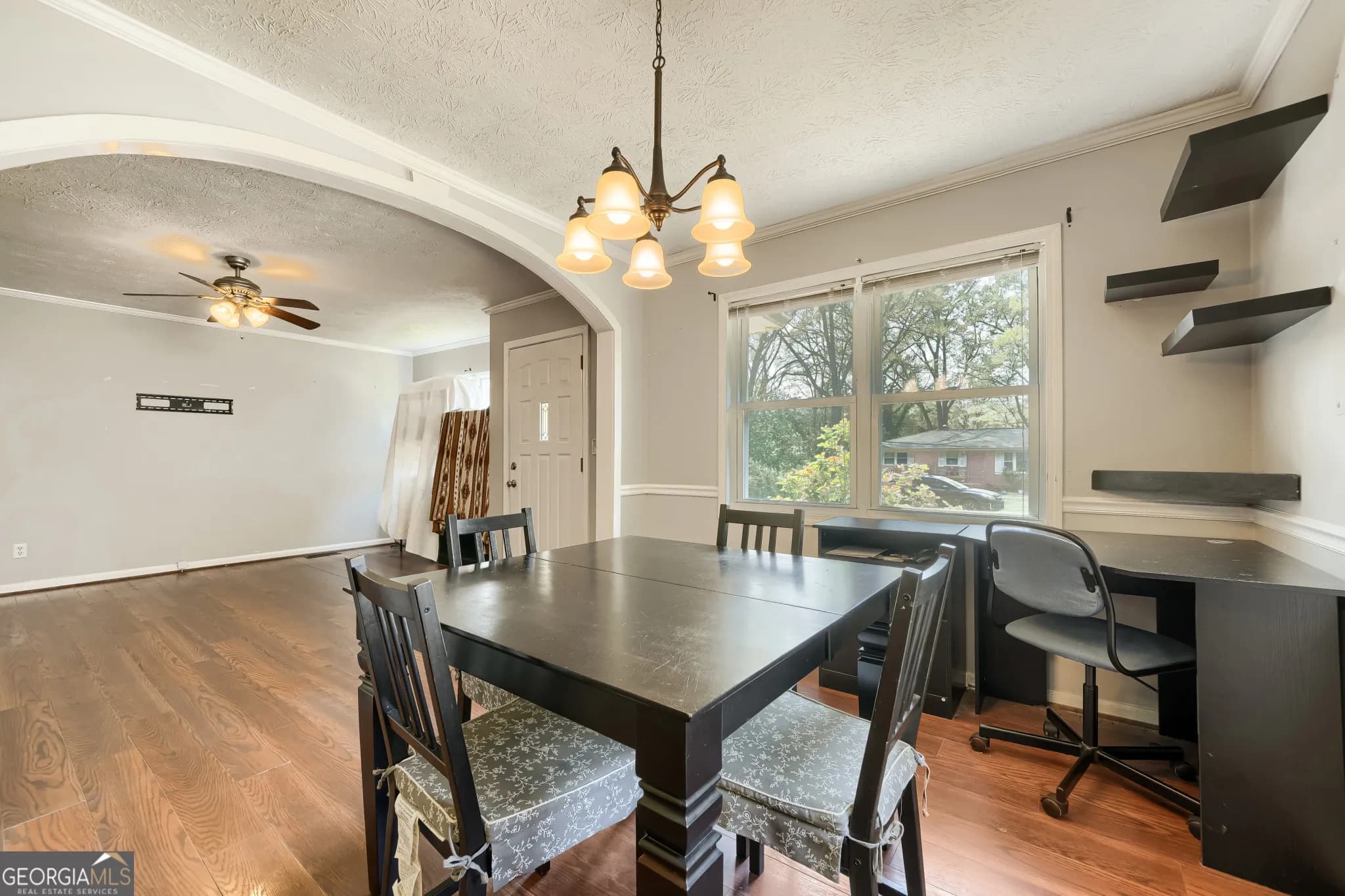 8504 Meadowbrook Dr — photo 5 of 29