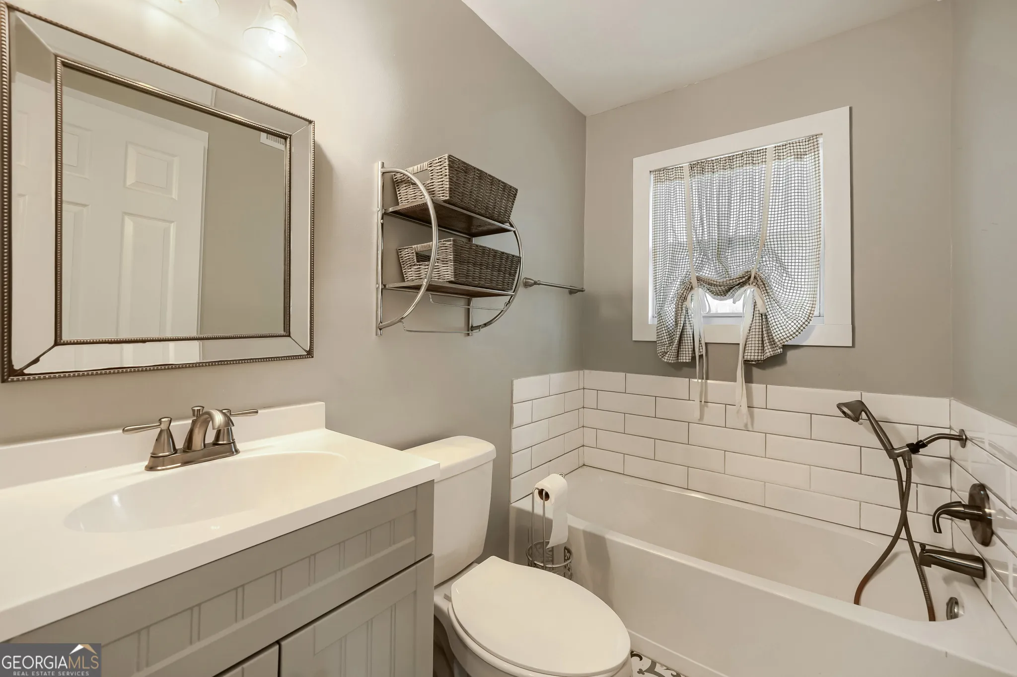 8504 Meadowbrook Dr — photo 16 of 29