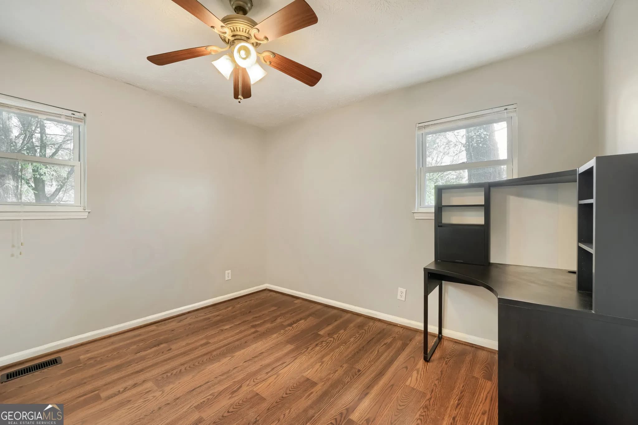 8504 Meadowbrook Dr — photo 19 of 29