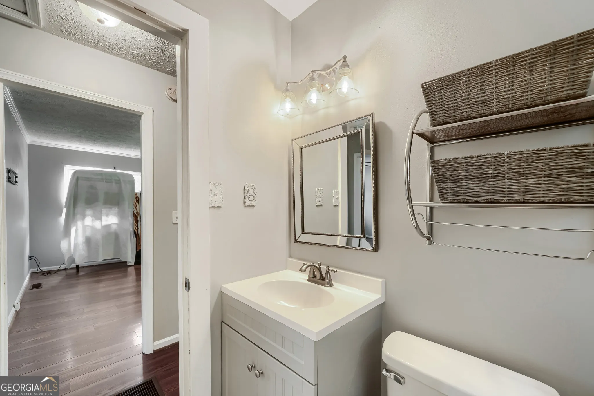 8504 Meadowbrook Dr — photo 17 of 29