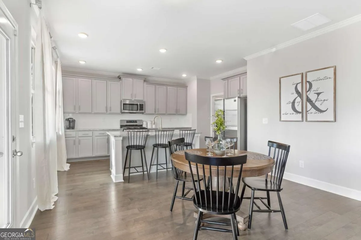 2260 Highridge Pt — photo 5 of 38