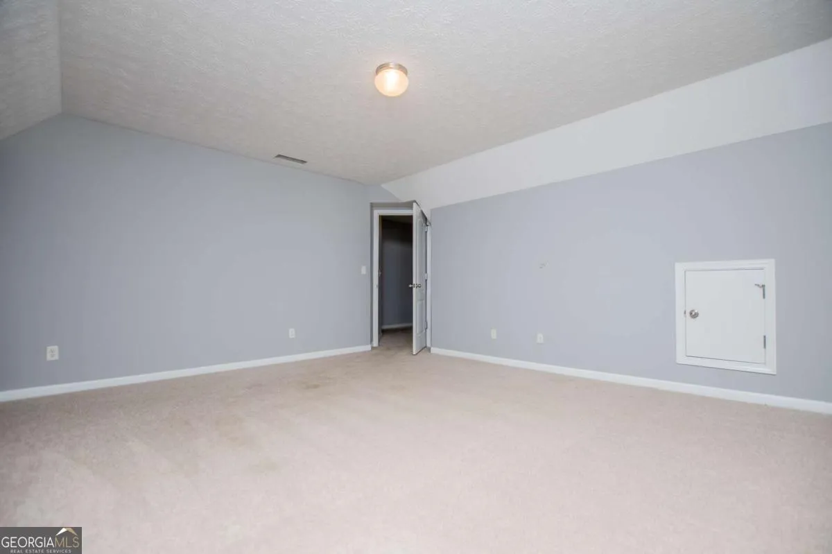 728 Sycamore Dr — photo 20 of 44