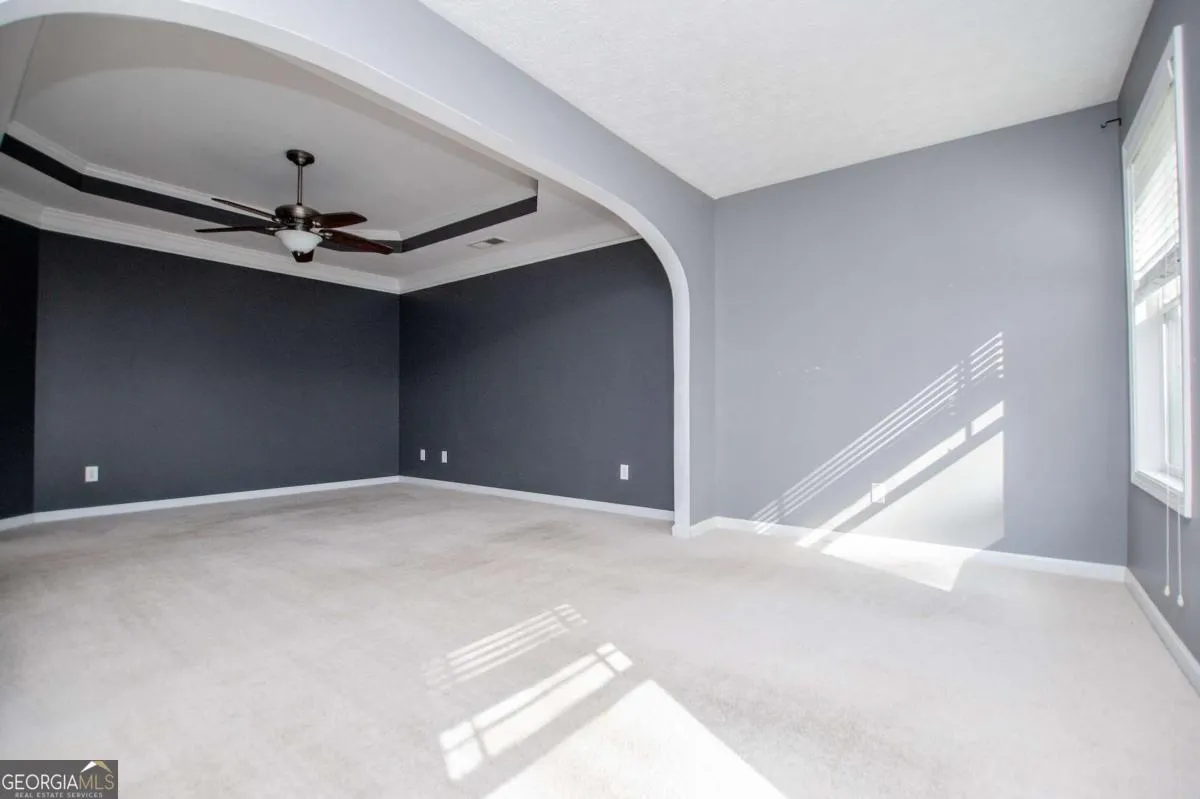 728 Sycamore Dr — photo 14 of 44