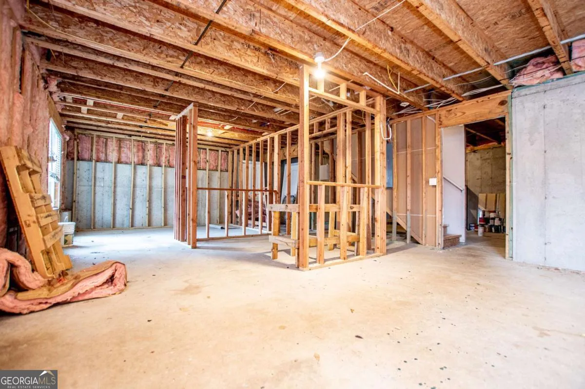 728 Sycamore Dr — photo 36 of 44