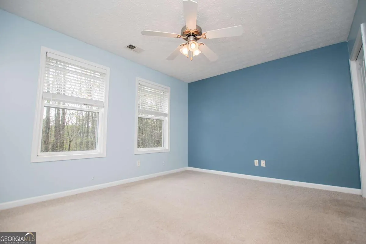 728 Sycamore Dr — photo 29 of 44
