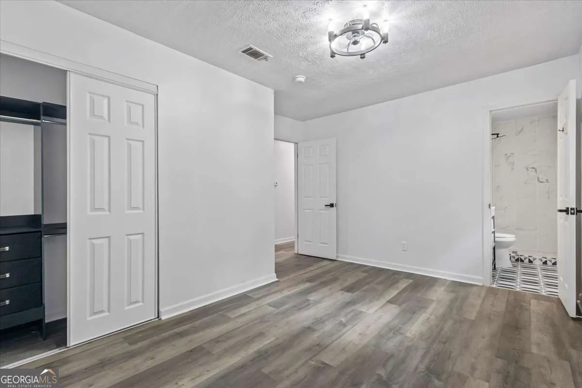 3570 Briar Dr — photo 10 of 27