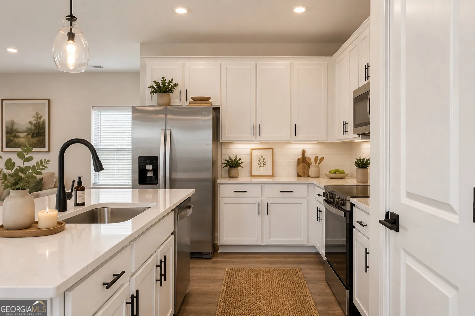 500 Cantrell Dr — photo 6 of 8