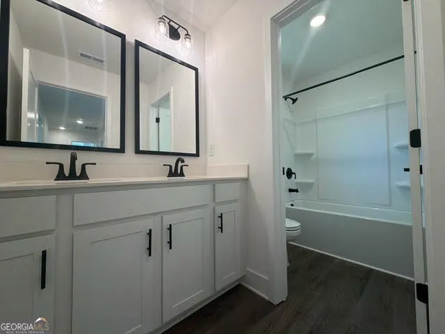 5325 Vinci Pl — photo 18 of 33