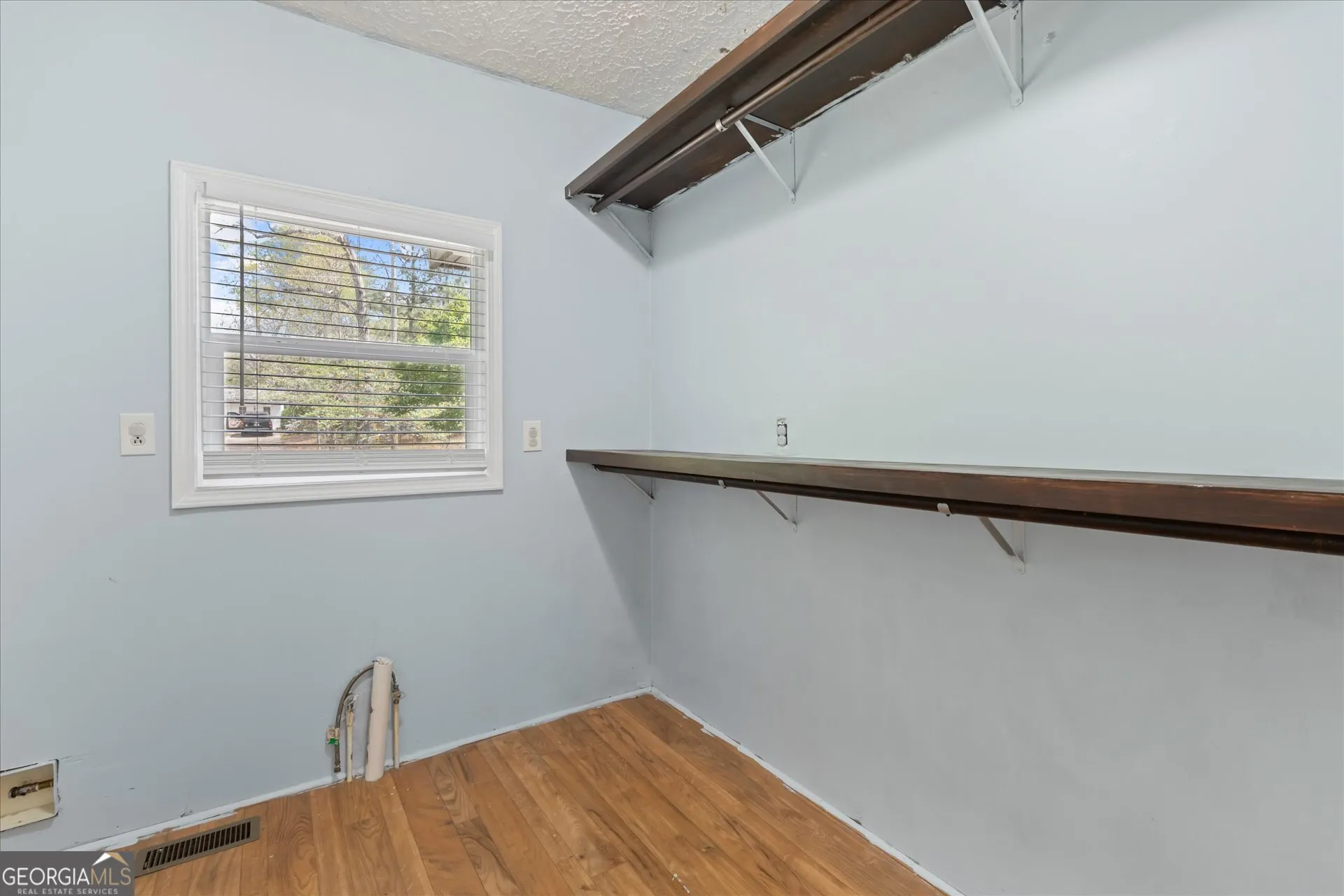 1423 Beulah Church Rd — photo 26 of 44