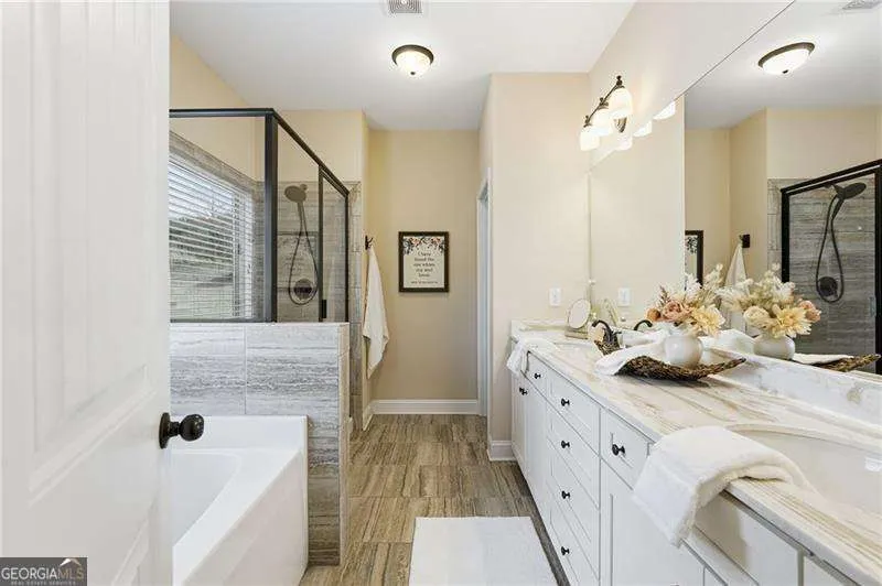 266 Cobblestone Trl — photo 17 of 49