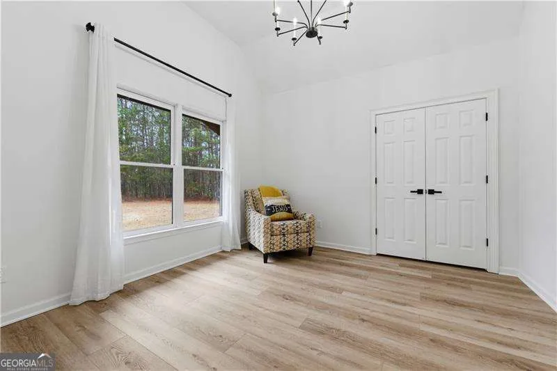 635 Colbert Rd — photo 6 of 64