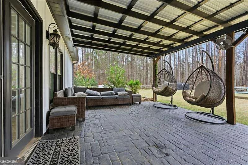 635 Colbert Rd — photo 38 of 64