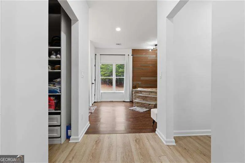 635 Colbert Rd — photo 18 of 64