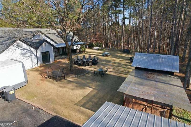 635 Colbert Rd — photo 41 of 64