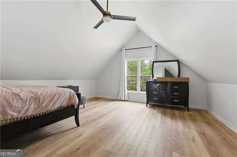 635 Colbert Rd — photo 16 of 64