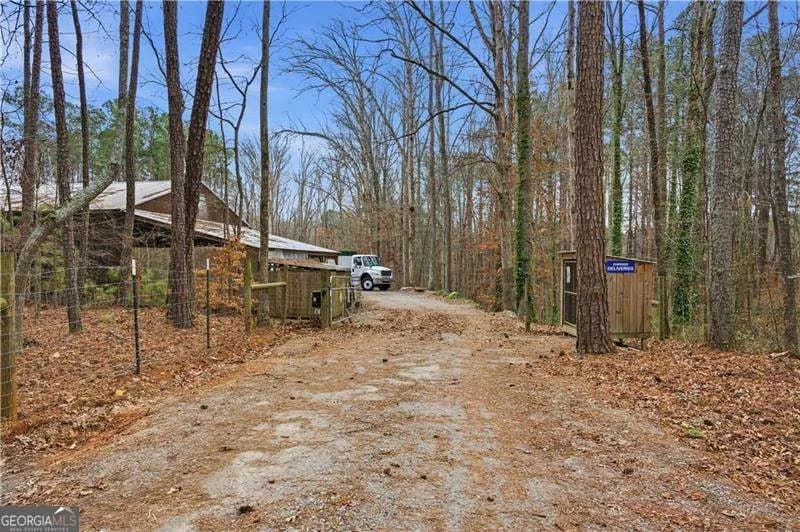 635 Colbert Rd — photo 35 of 64