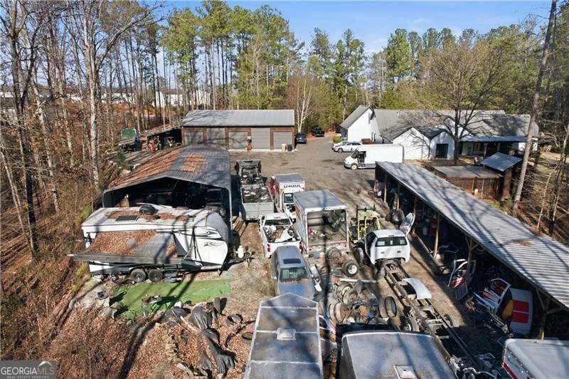 635 Colbert Rd — photo 45 of 64