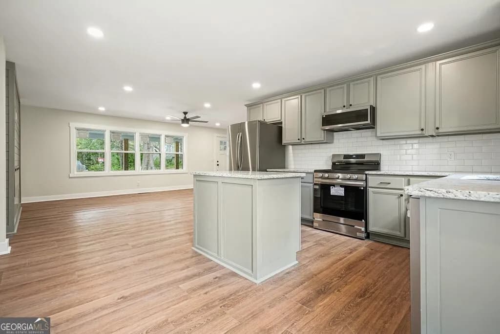 117 Chester Harris Dr — photo 6 of 34