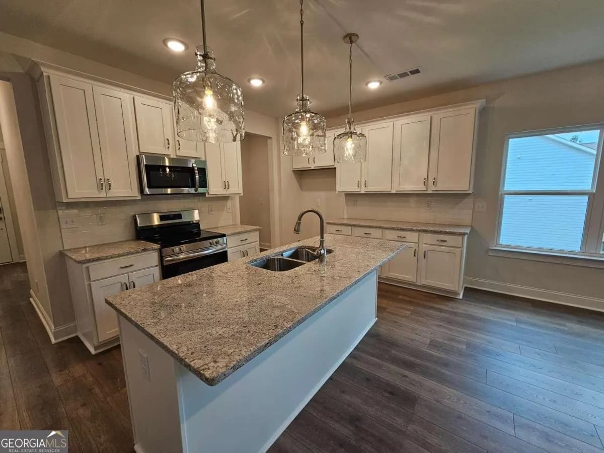 497 Principal Meridian Dr — photo 7 of 14
