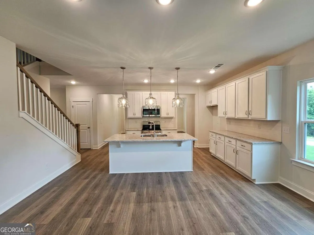 497 Principal Meridian Dr — photo 8 of 14