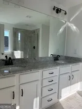 517 Principal Meridian Dr — photo 4 of 17