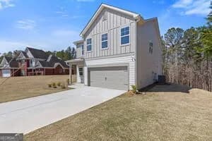 693 Shoals Trl — photo 3 of 11