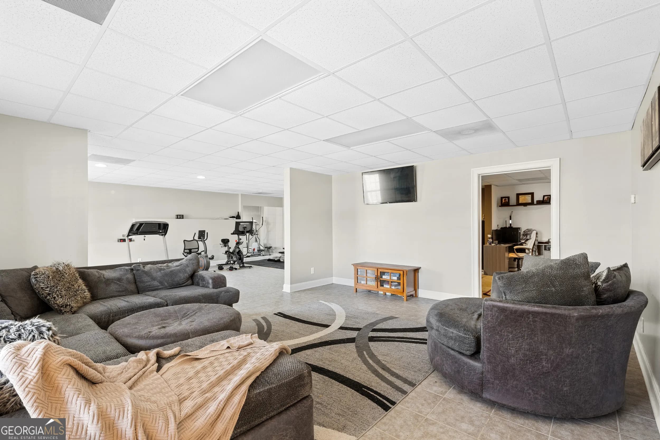 9810 Walnut Grove Trl — photo 17 of 40