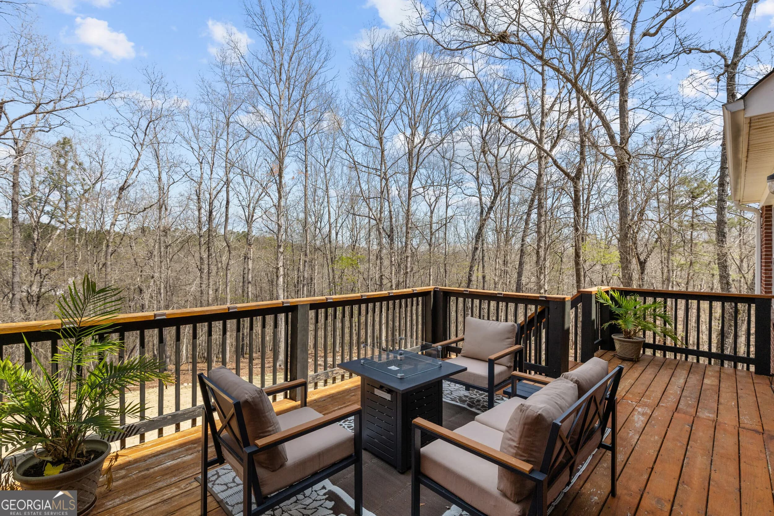 9810 Walnut Grove Trl — photo 23 of 40