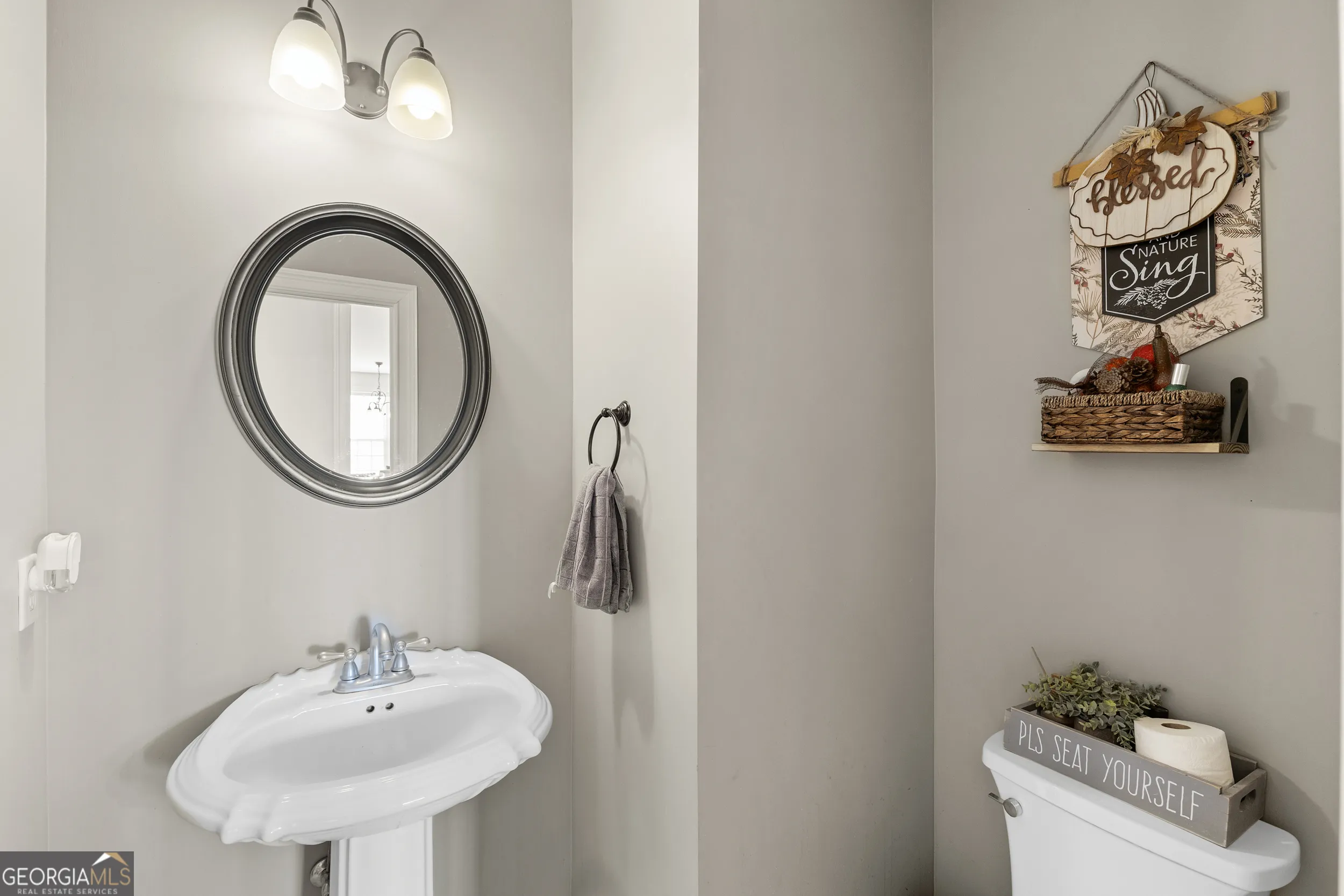 9810 Walnut Grove Trl — photo 8 of 40