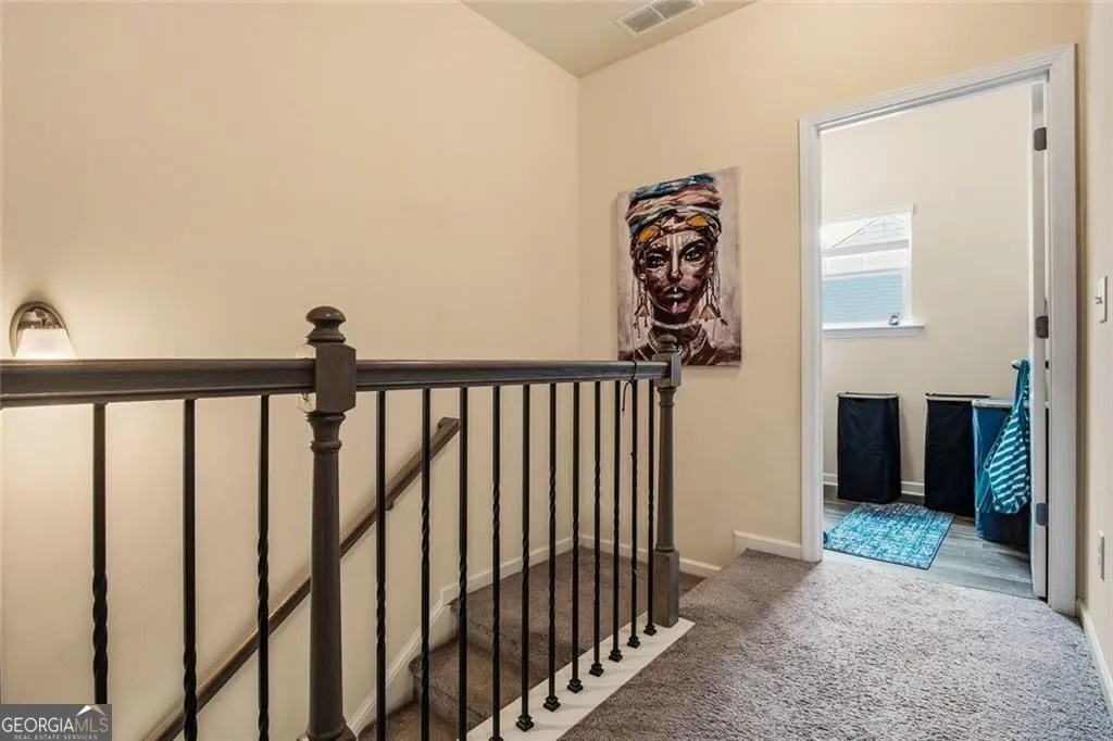 521 Crescent Woode Way — photo 8 of 36