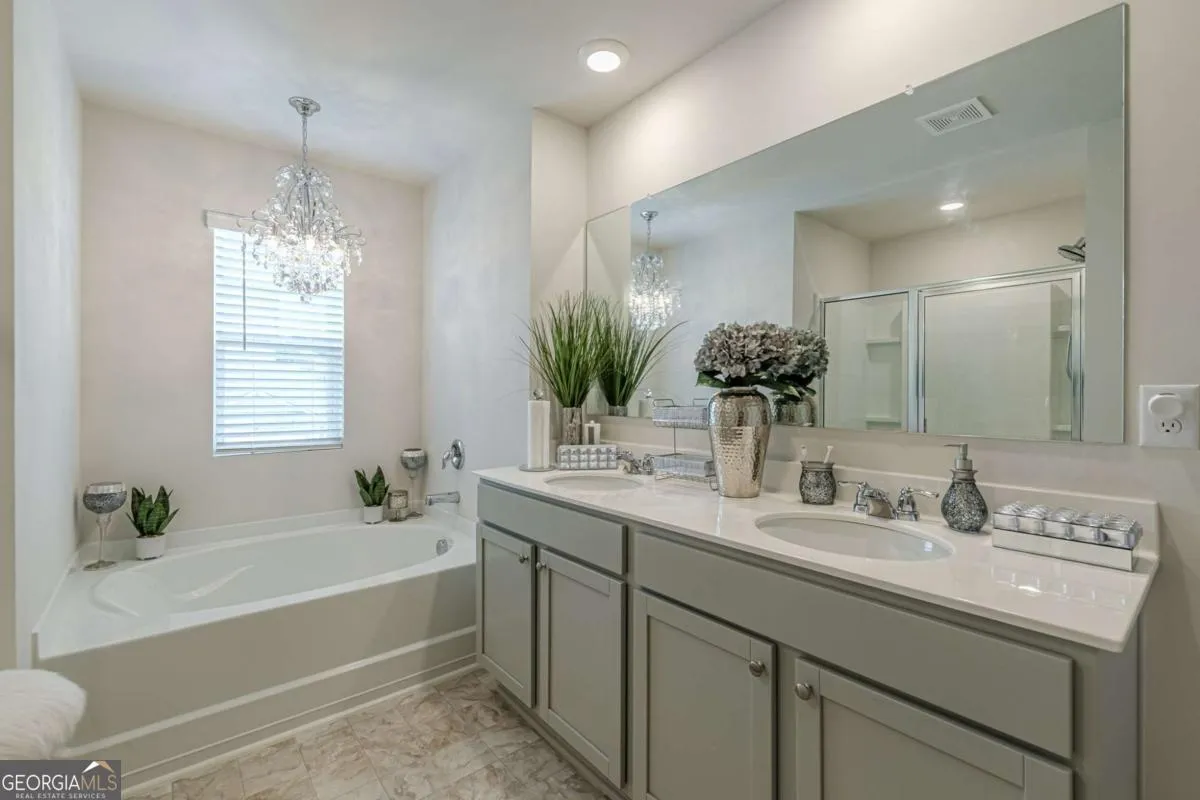 545 Sienna Blf — photo 25 of 40
