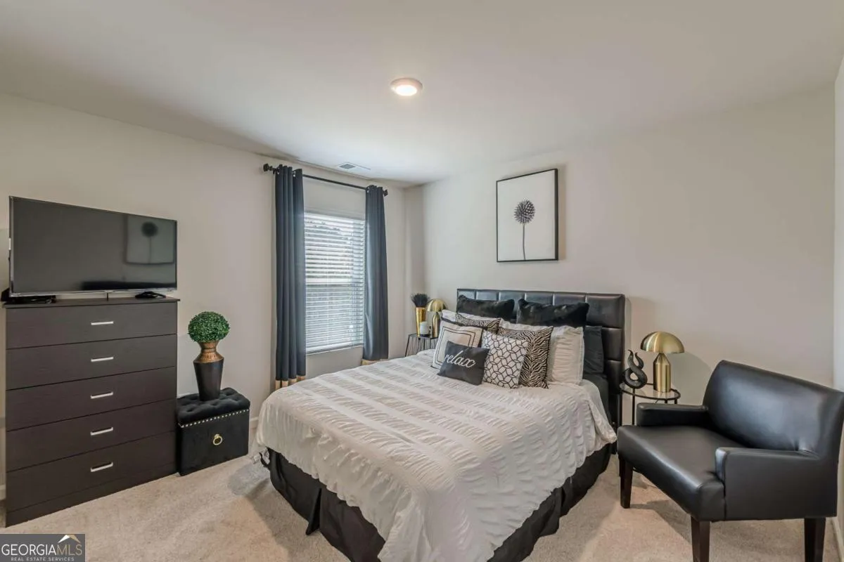 545 Sienna Blf — photo 16 of 40