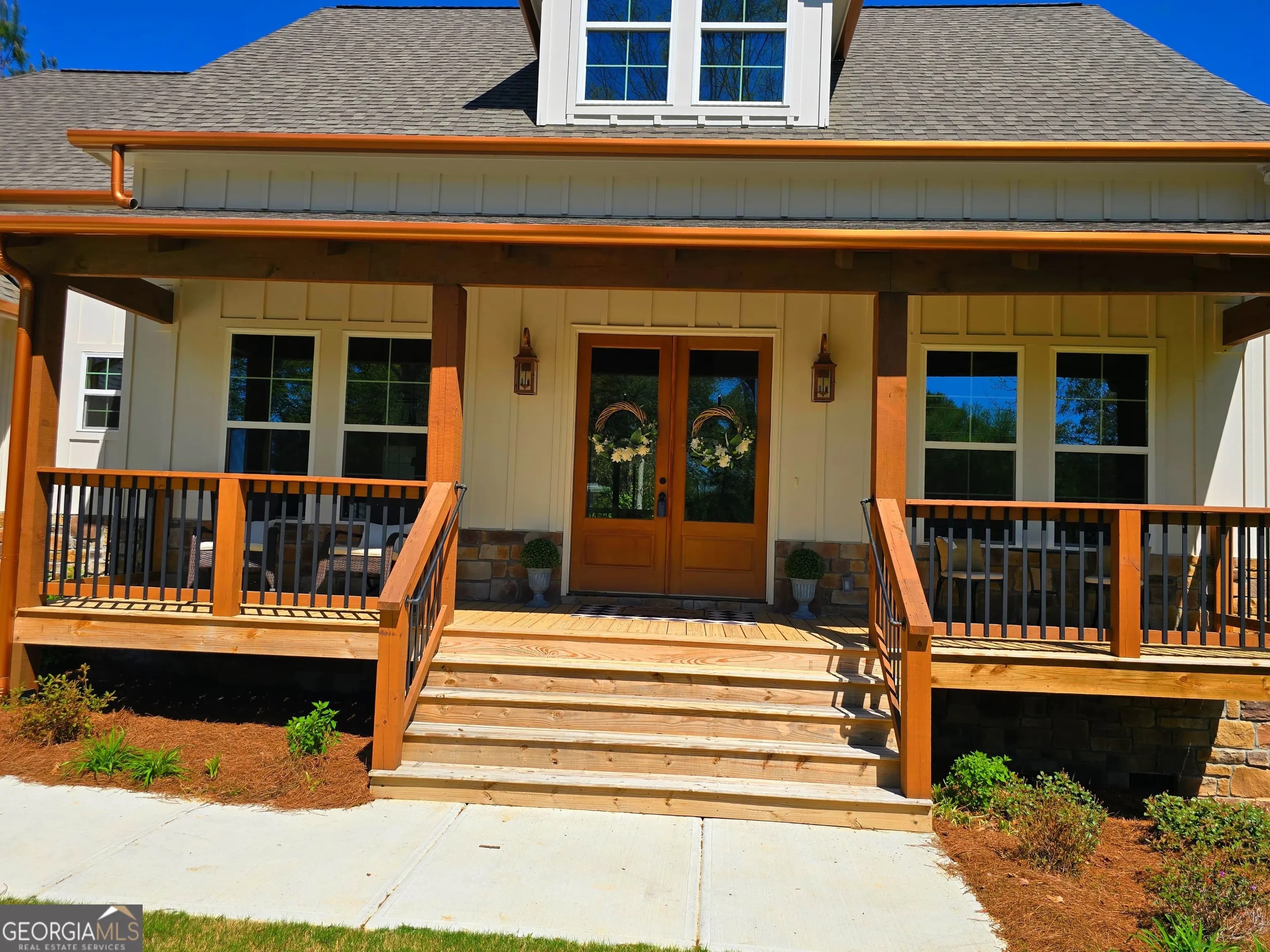 136 Rainey Rd — photo 4 of 71