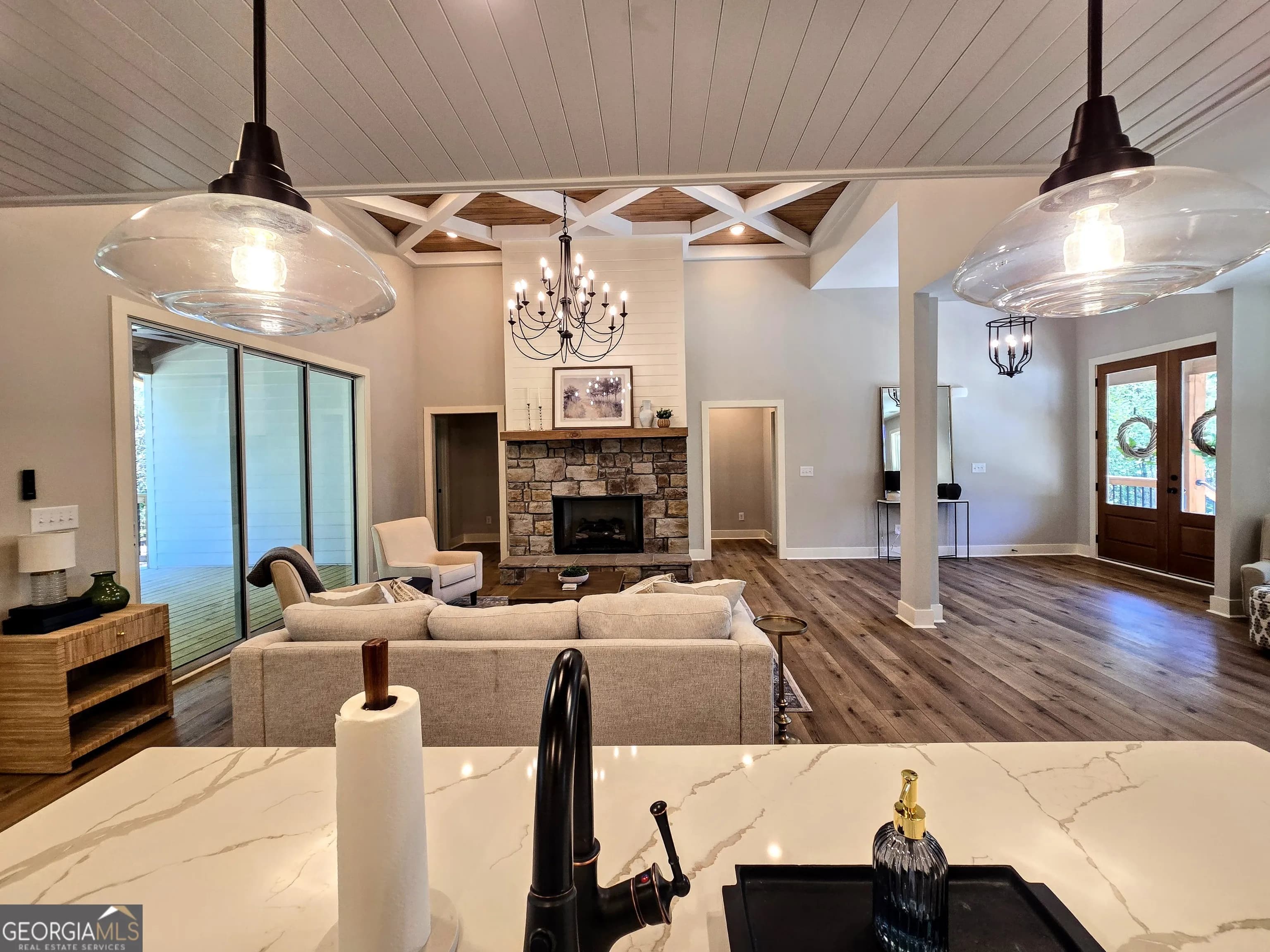 136 Rainey Rd — photo 16 of 71