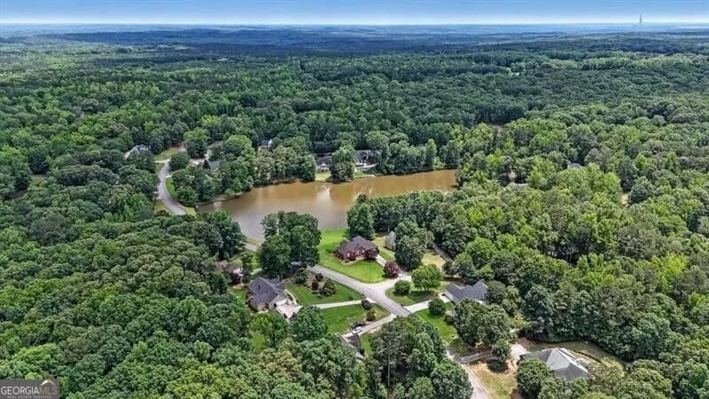 40 Coral Dr — photo 5 of 13