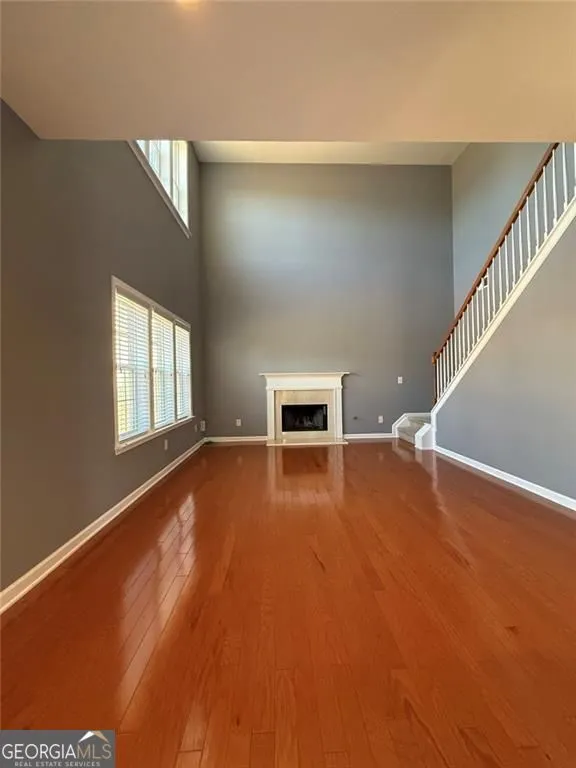 1009 S Creek Dr — photo 21 of 61