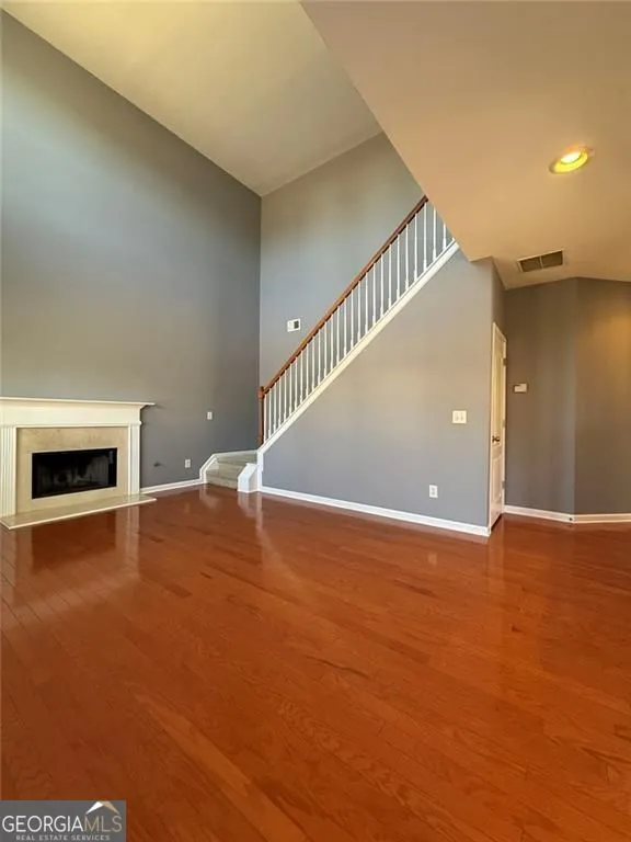 1009 S Creek Dr — photo 22 of 61