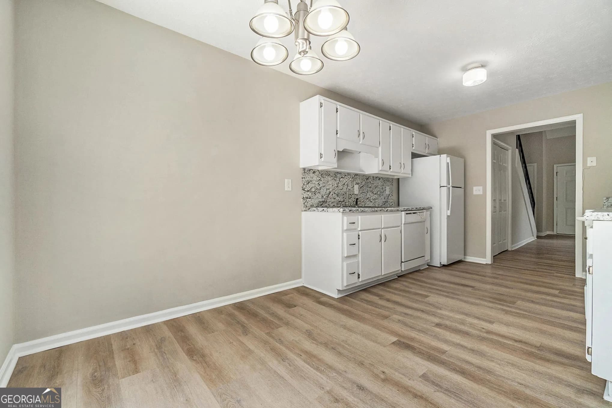 6124 Dorsett St — photo 5 of 12
