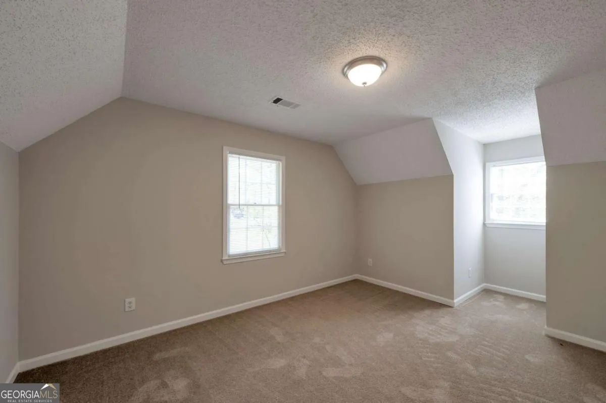 252 Amber Way — photo 16 of 40