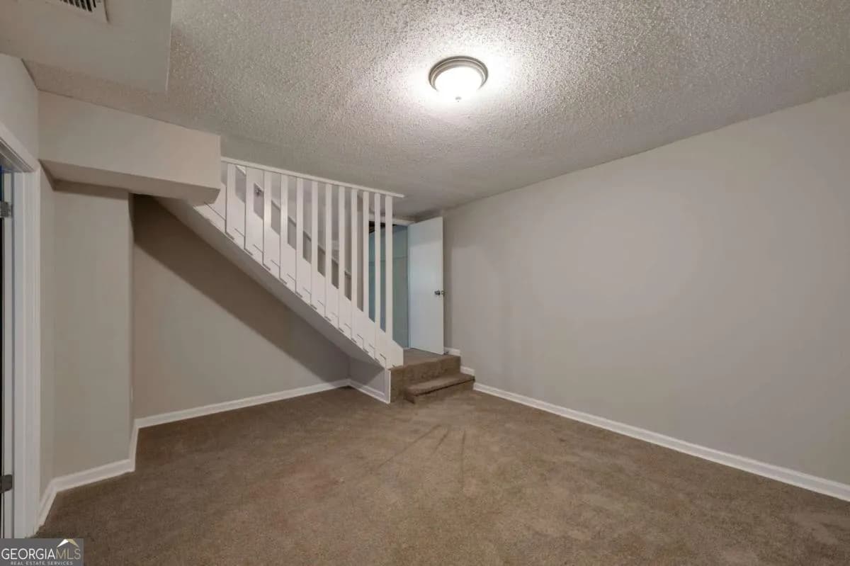 252 Amber Way — photo 21 of 40