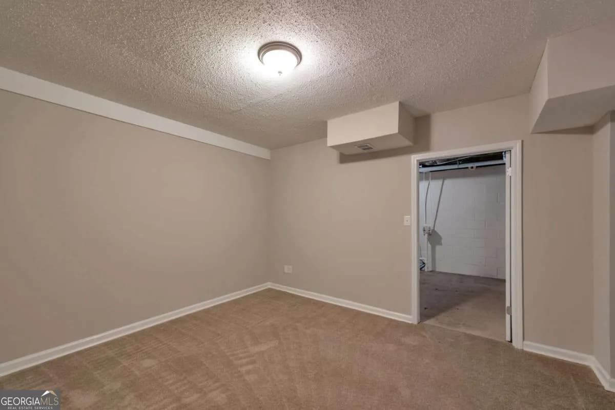 252 Amber Way — photo 22 of 40