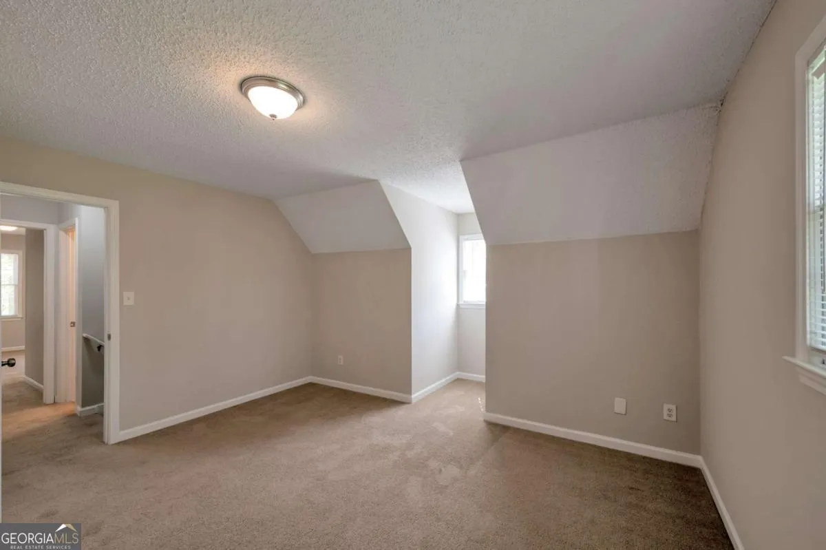 252 Amber Way — photo 19 of 40