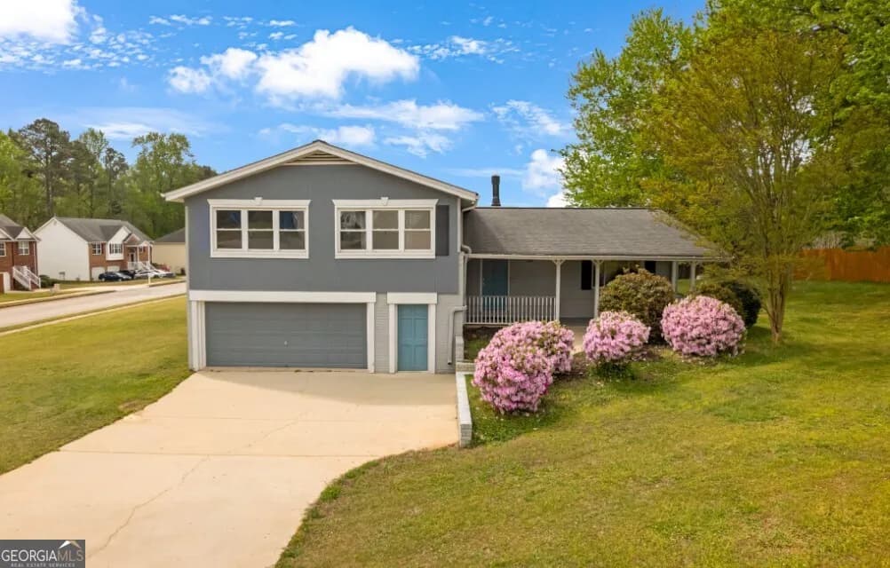 3863 Grist Ml, Douglasville
