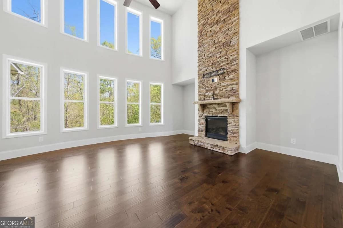 3208 Garden Hill Ln — photo 7 of 54